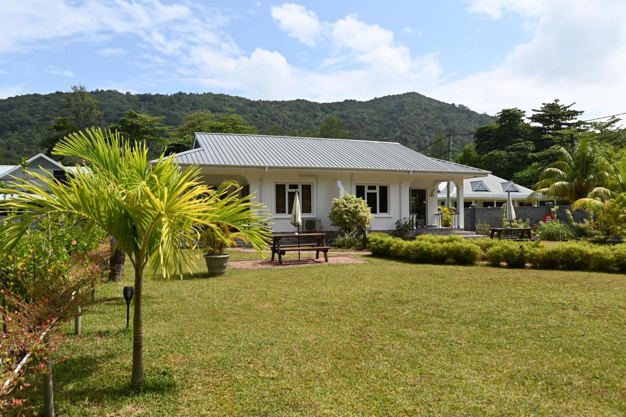Anv Holiday Apartments Grand Anse  Exteriér fotografie